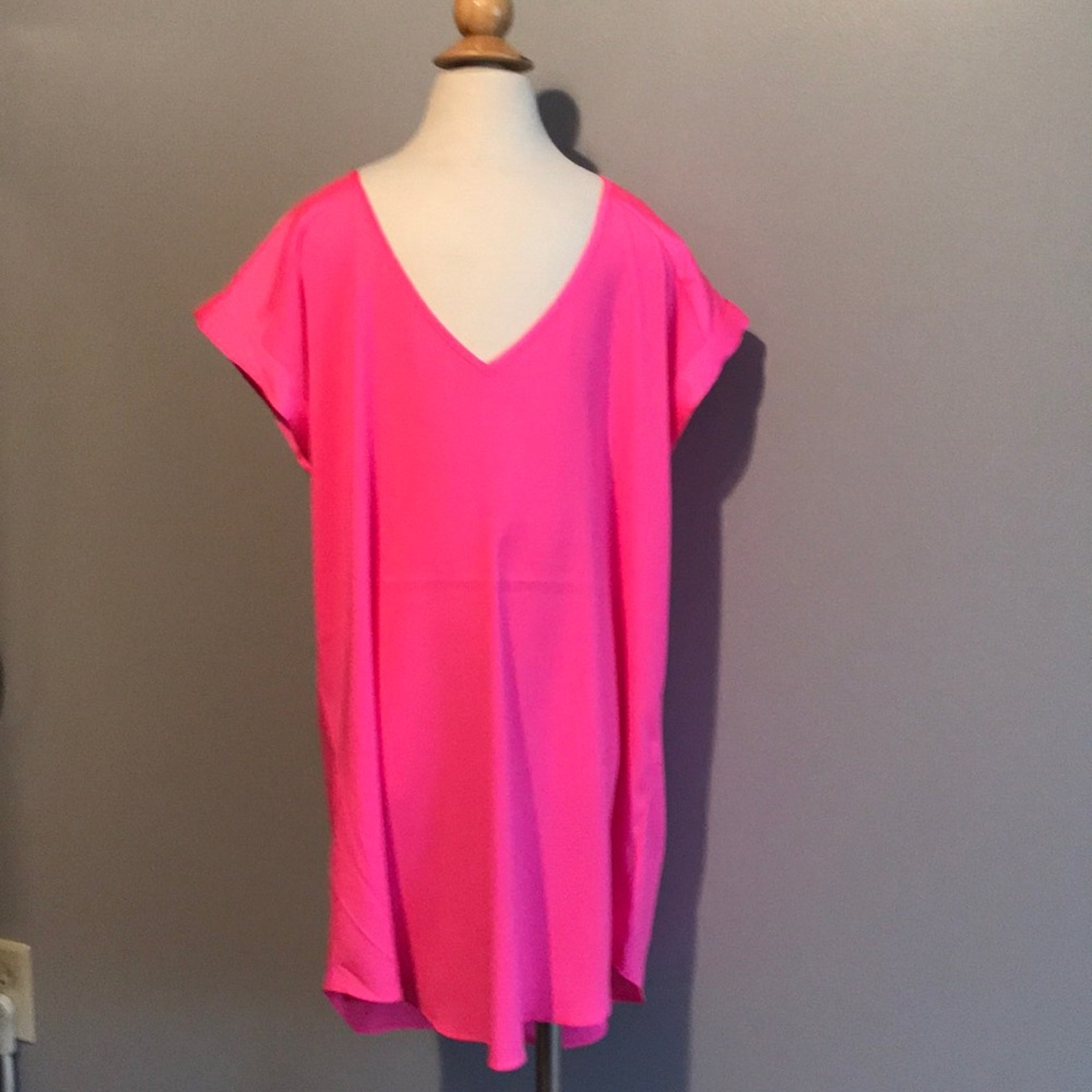 96% polyester 4% spandex